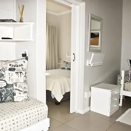 South Point Guest Lodge Agulhas Exterior foto